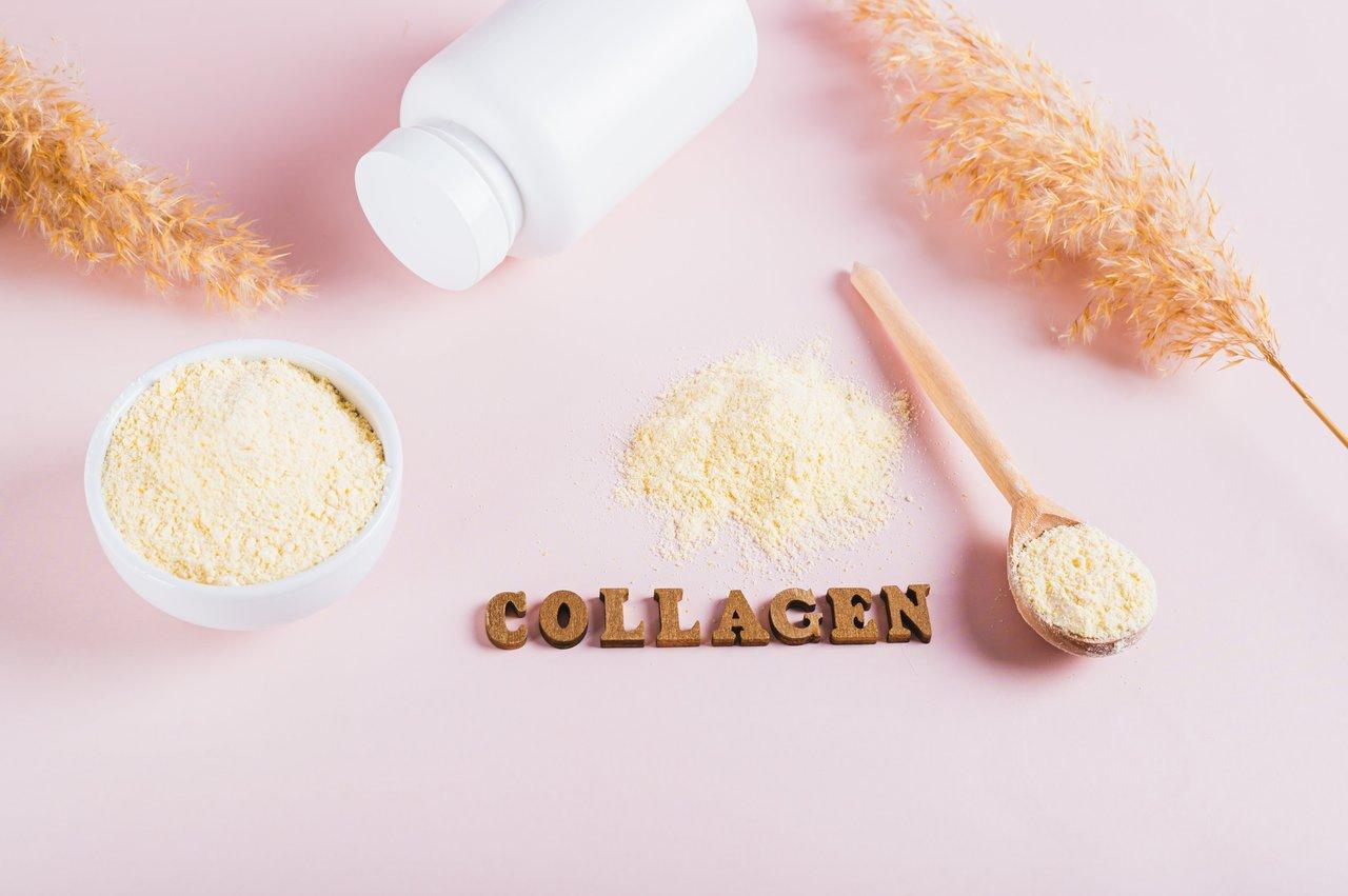 Comparaison visuelle des pots de collagène marin Nutri&Co et bovin Nutrimuscle, essentiels pour la beauté et la santé.